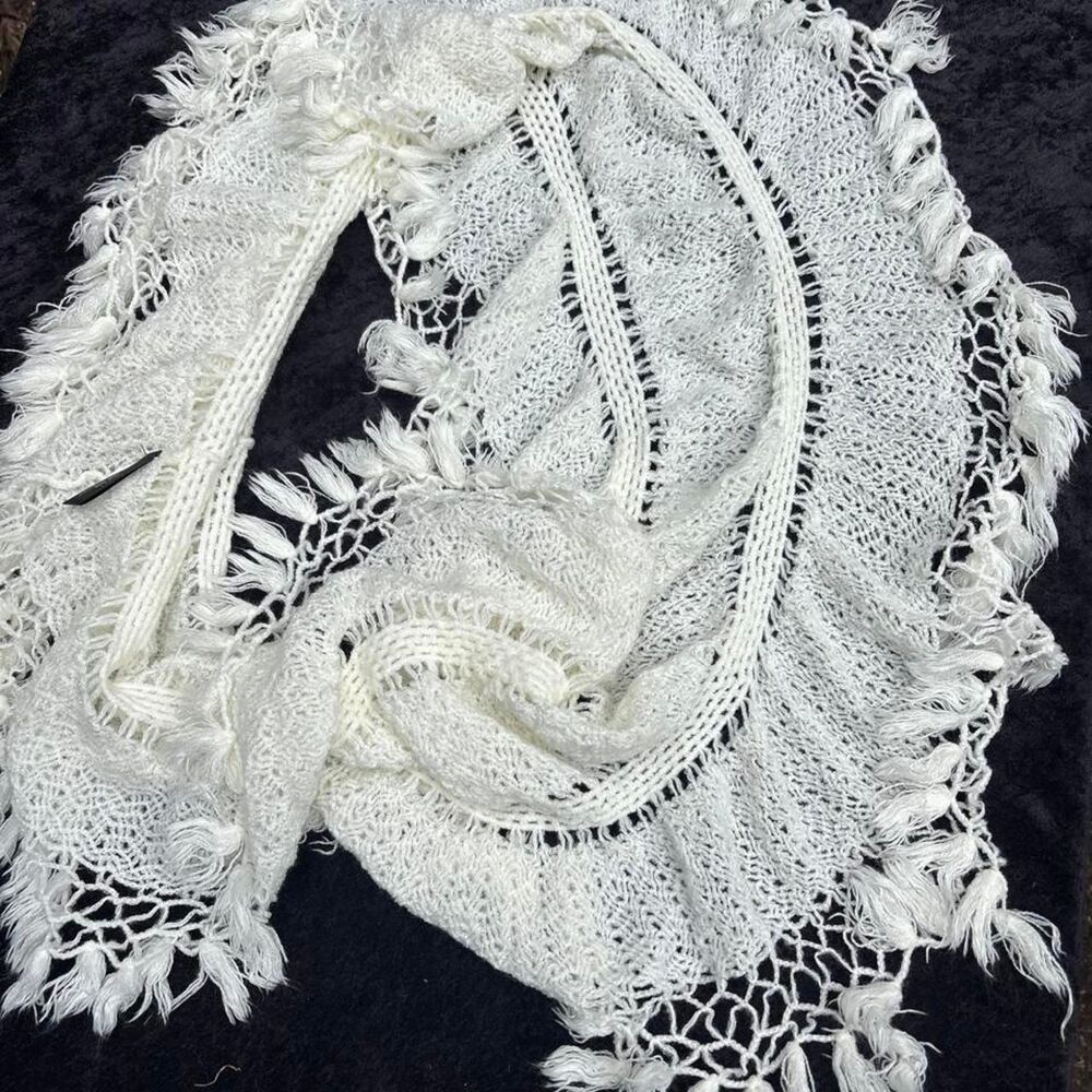 Mixit Women's White and Cream Scarf-wraps